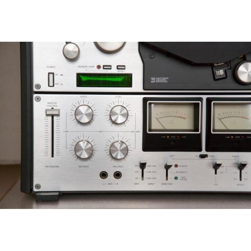 Philips N 4520 bandrecorder, tapedeck.