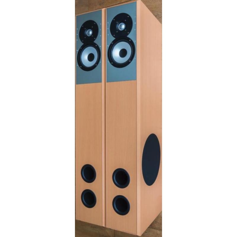 Arcam Xeta 290P eindversterker met twee speakers