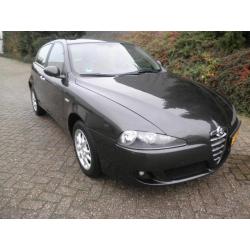 Alfa Romeo Alfa-147 1.6 T.spark 16V 88KW 5DR 2006 Zwart