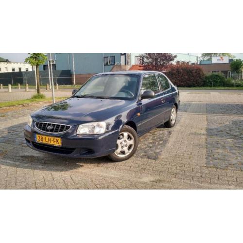 Hyundai Accent 1.3 I 3DR 2004 Blauw