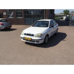 Daewoo Lanos 1.3 SE SDN 1999 Wit