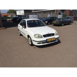 Daewoo Lanos 1.3 SE SDN 1999 Wit