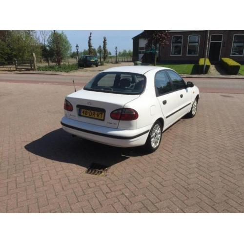 Daewoo Lanos 1.3 SE SDN 1999 Wit