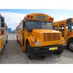 Amerikaanse Schoolbus te koop voor personenvervoer of promo