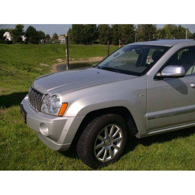 Jeep Grand Cherokee 3.0 V6 CRD Overland 2007 = Topper =