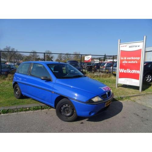 Lancia Ypsilon 1.2 LS # Elek pakket,Stuurbekrachtiging,APK 1