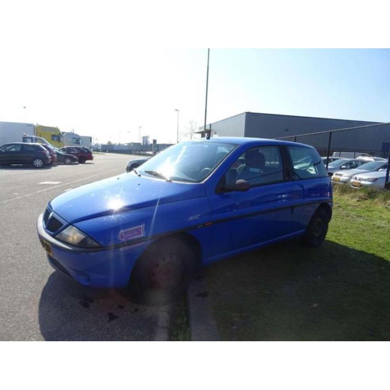 Lancia Ypsilon 1.2 LS # Elek pakket,Stuurbekrachtiging,APK 1