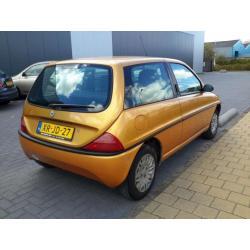 Lancia Ypsilon 1.1 elefantino. ZUINIG EN SPORTIEF