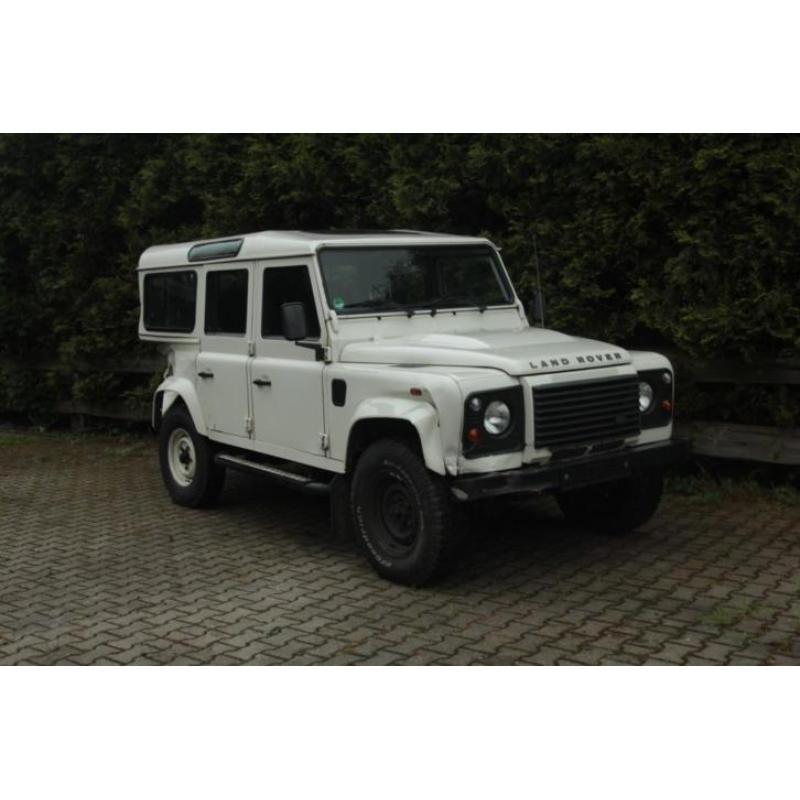 LAND ROVER DEFENDER PUMA 2008 SCHADE 219.000 km €12500,--!!!
