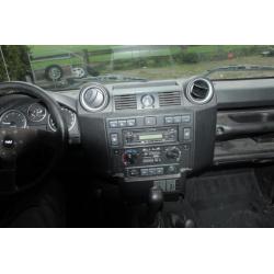 LAND ROVER DEFENDER PUMA 2008 SCHADE 219.000 km €12500,--!!!