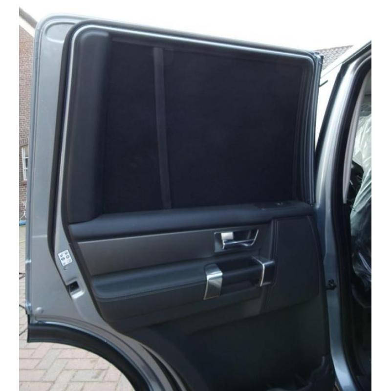 Landrover Discovery III en IV grijs kenteken ombouw en sets