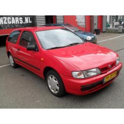 Nissan Almera 1.6, stuurbekracht,trekh,etc. bj.1996,APK,€650
