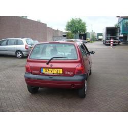 Renault Twingo 1.2 COMFORT ZEER MOOI + NIEUWE APK!