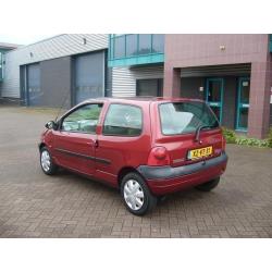 Renault Twingo 1.2 COMFORT ZEER MOOI + NIEUWE APK!