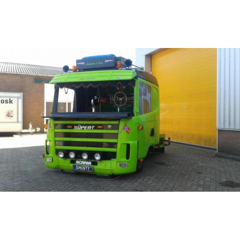 AANBIEDING omgebouwde Scania tot biertap wagen