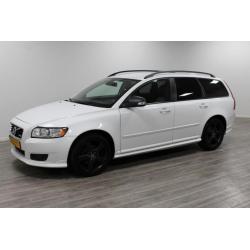 Volvo v50 d2 r-design pro ed. leer clima navi v.a 139,- pm.
