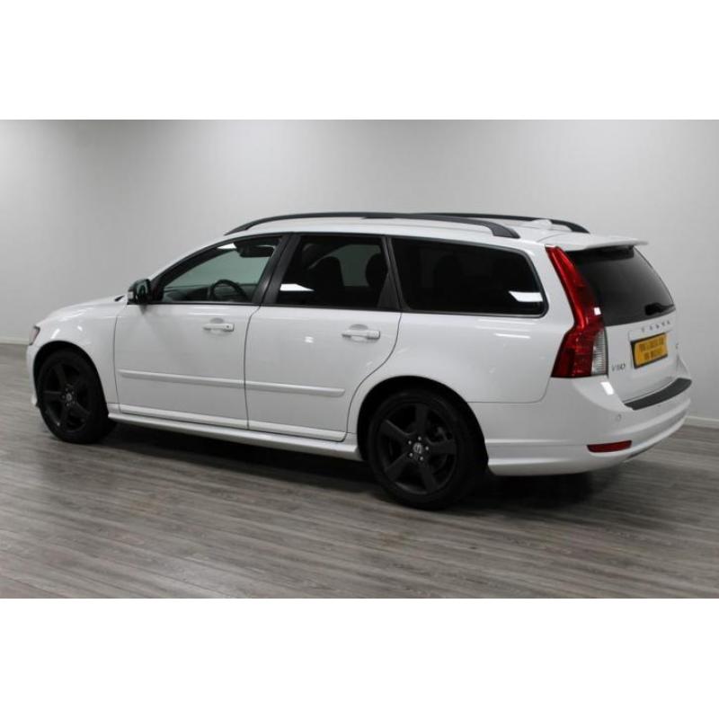 Volvo v50 d2 r-design pro ed. leer clima navi v.a 139,- pm.