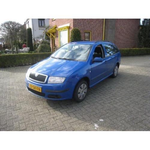 Skoda Fabia 1.4-16V Elegance (bj 2006)