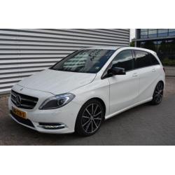 Mercedes-Benz B-Klasse 180 AMBITION nieuw staat! nederlands
