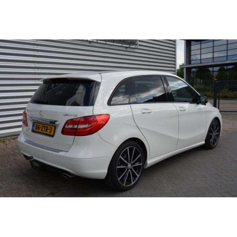 Mercedes-Benz B-Klasse 180 AMBITION nieuw staat! nederlands