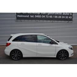 Mercedes-Benz B-Klasse 180 AMBITION nieuw staat! nederlands