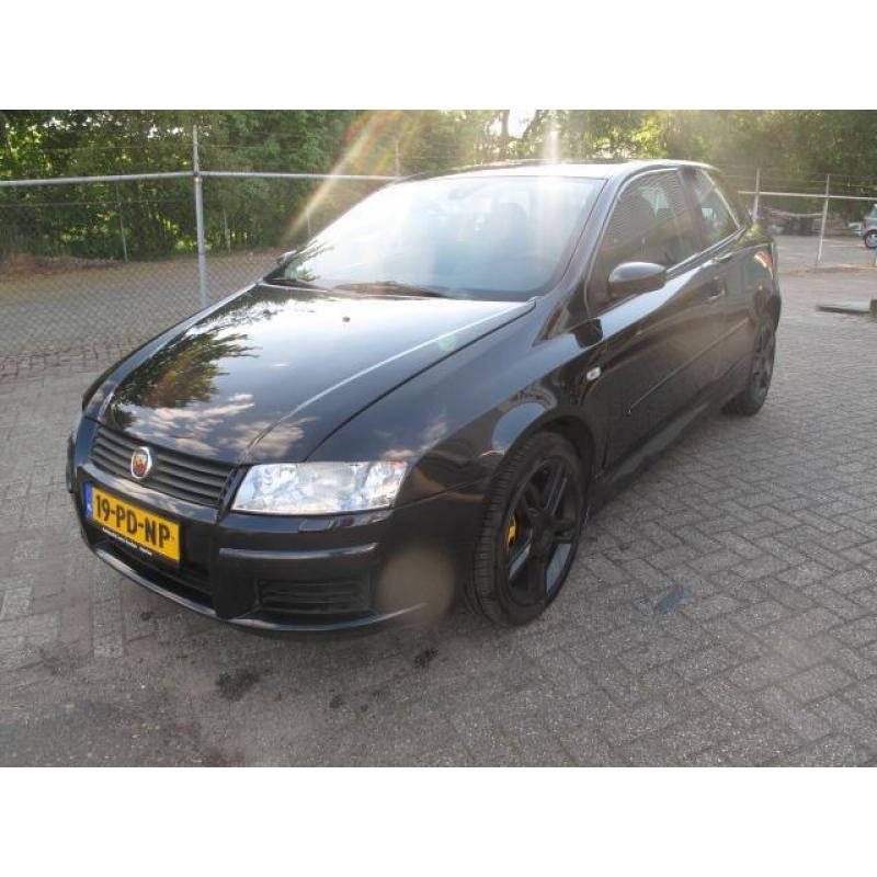 Fiat Stilo 2.4 20V 5M Selespeed