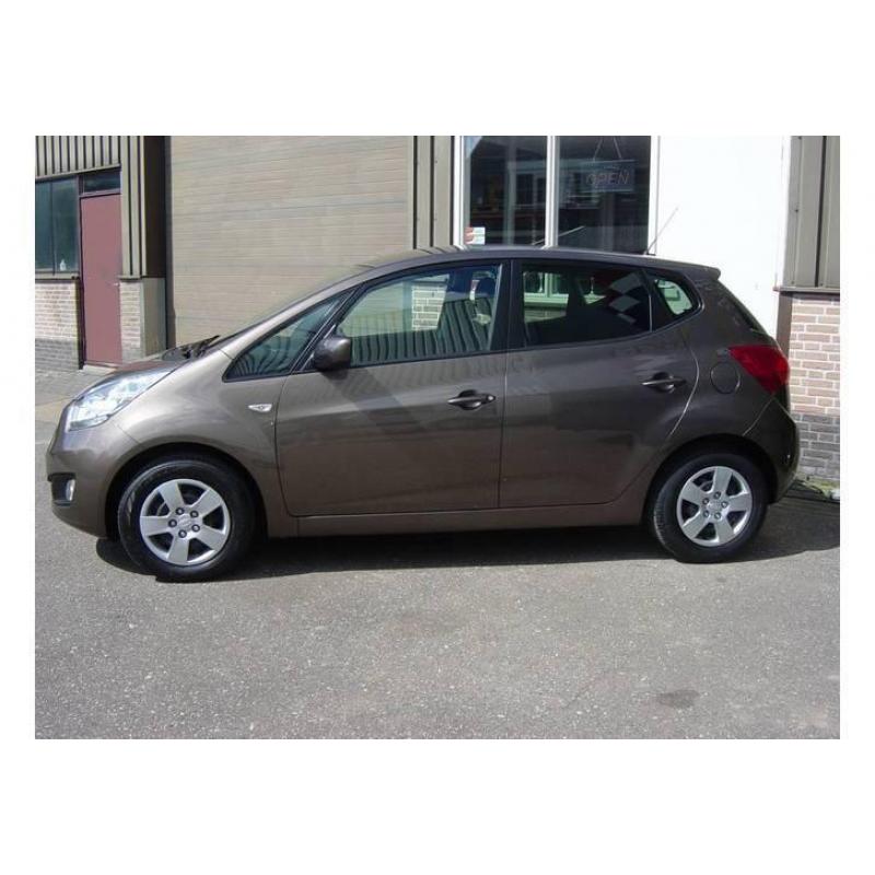 Kia Venga 1.4 CVVT (BJ dec 2012) Navi/Airco/Cruise Control