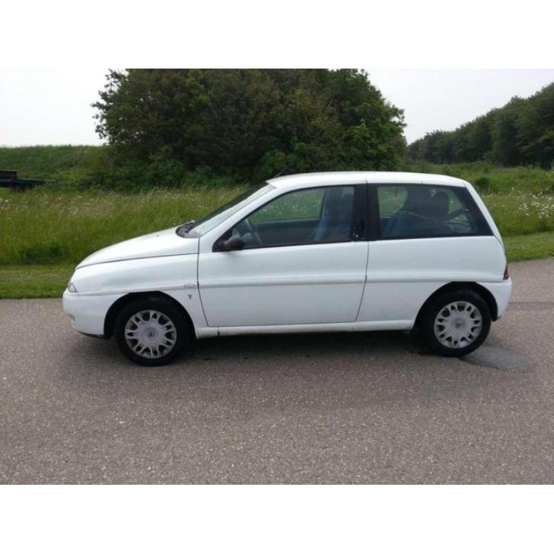 Lancia Ypsilon 1.2 LS