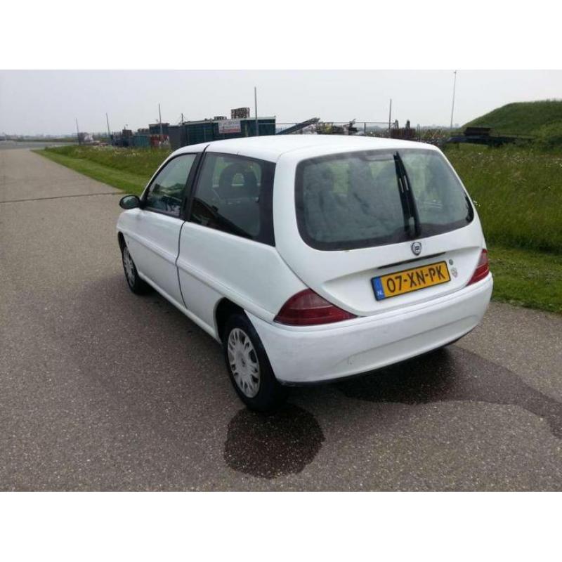 Lancia Ypsilon 1.2 LS
