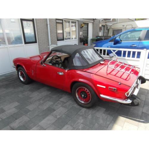 Triumph Spitfire 1.5 US 1974 Rood