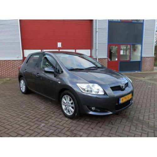 Toyota Auris 2.0 D-4D Exec. Bns VOL OPTIES