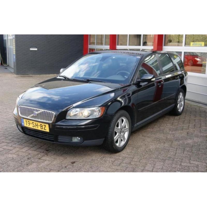 Volvo V50 1.6D Momentum (bj 2006)