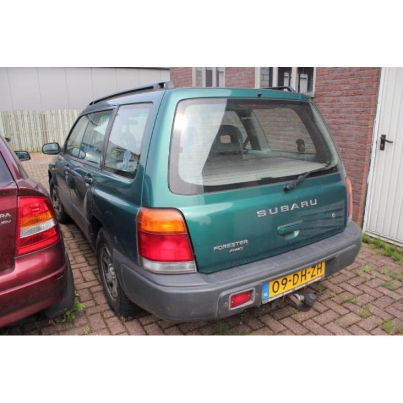 Subaru Forester 2.0 1999 Groen