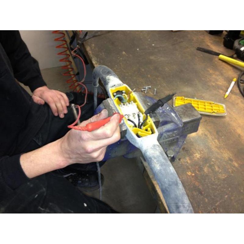 Service Monteur bouw- werkplaatsmaterieel en gereedschappen