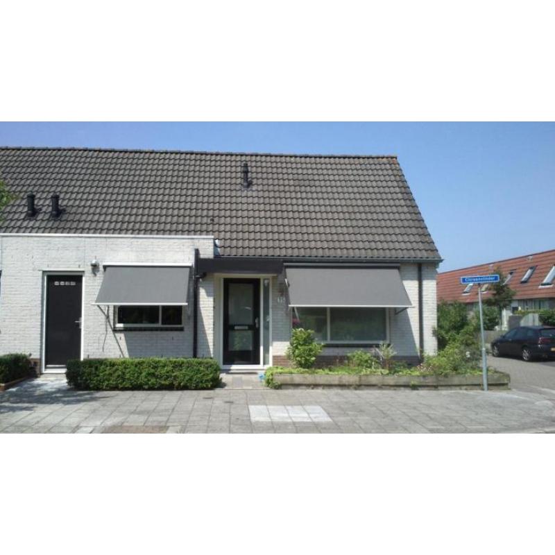 Op maat gemaakt zonweringdoek voor uw uitval/knikarmscherm!