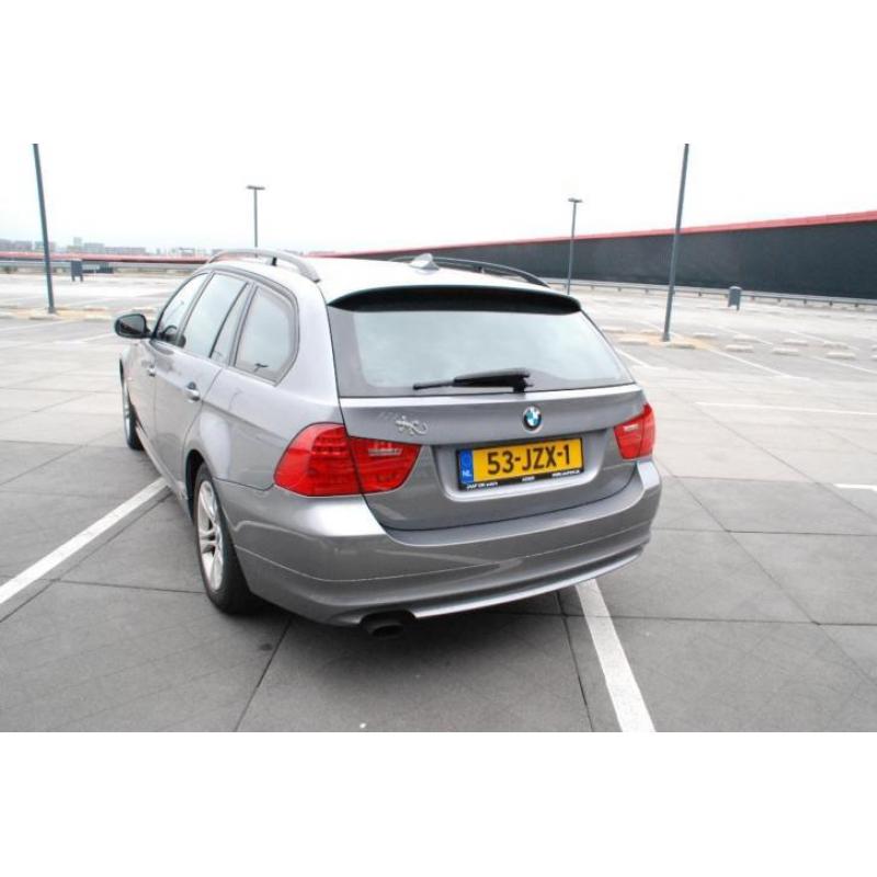 BMW 3-Serie 1.6 I 316 90KW Touring 2009 Grijs