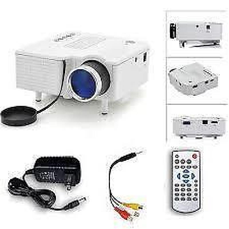 LED BEAMER PROJECTOR DRAAGBAAR MET HDMI,USB,SD,VGA Gratis VZ