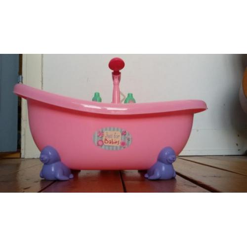 poppenbadje met werkende douche