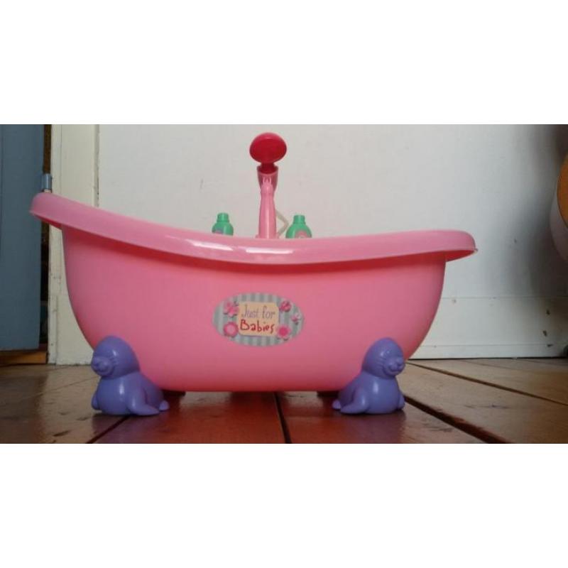 poppenbadje met werkende douche