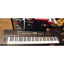 Diverse digit.piano's, keyboards en modules