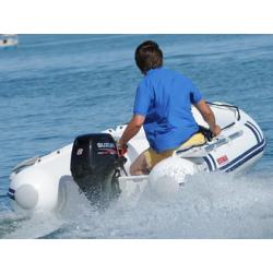 Suzumar 320incl 6 pk nieuw bij avr watersport !!!!