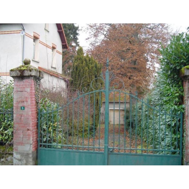 ruim art-deco vakantiehuis in de Limousin (Fr)