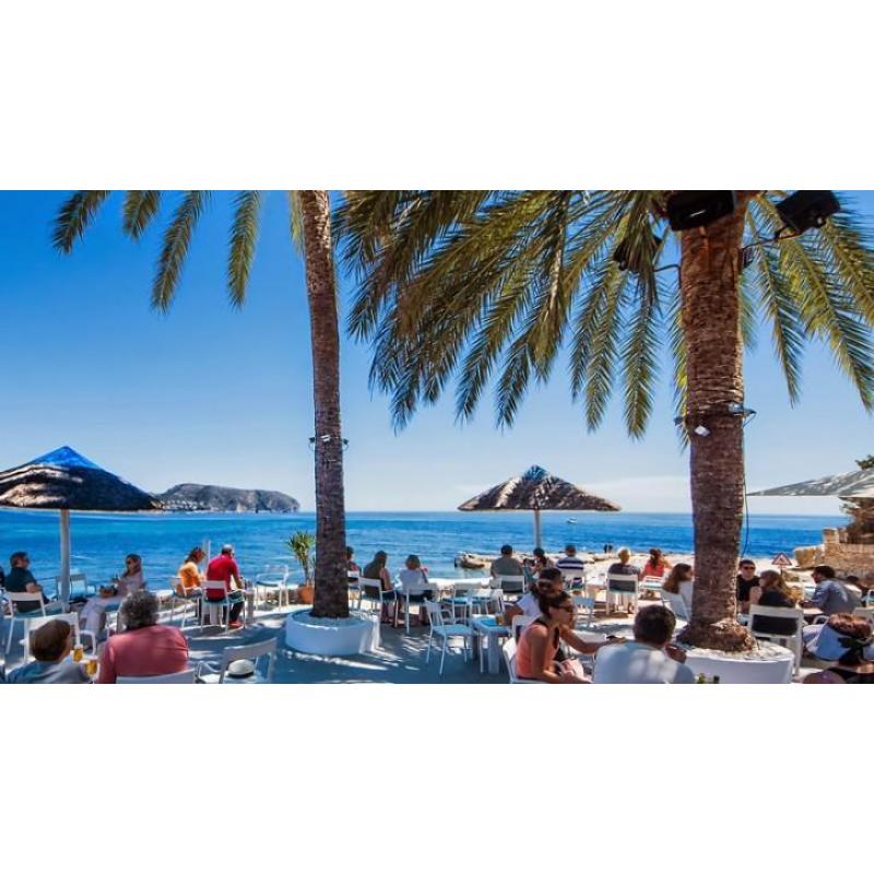 Beach villa in Moraira te koop (Costa Blanca, Spanje)