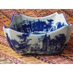 Prachtige antieke Engelse fruitschaal blauw wit porselein.