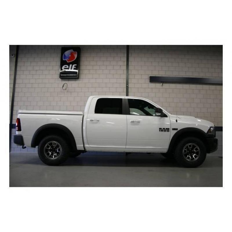 Dodge Ram Pick Up 1500 REBEL Crew Cab 5.7L Hemi V8 4x4