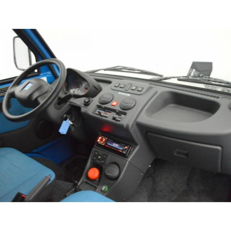 Piaggio Porter ELECTRIC Van [Elke Zondag Open!]