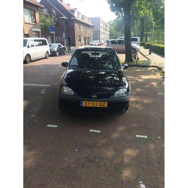 Opel Corsa 1.2i-16V Eco NETTE AUTO 1 JAAR APK NAP