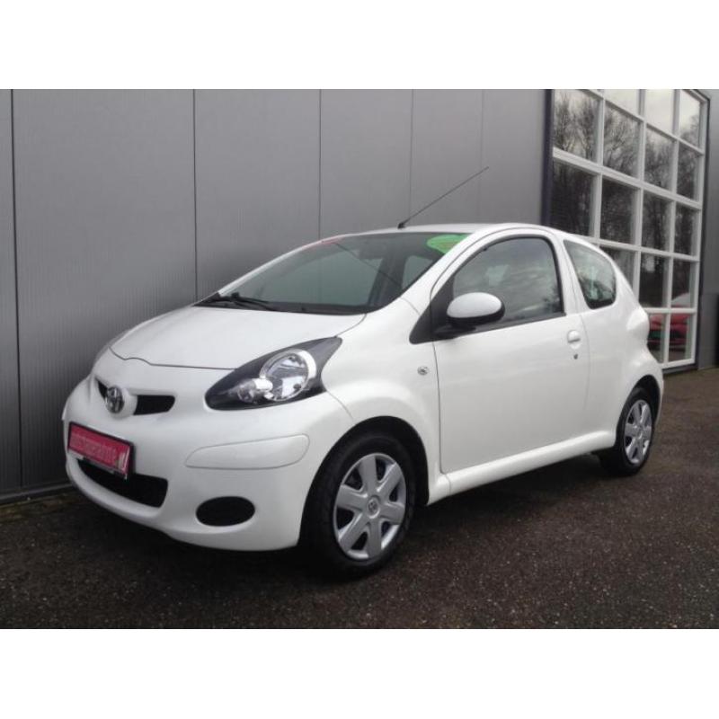 Toyota aygo 1.0 12v comfort / elektrisch pakket / 03-2012