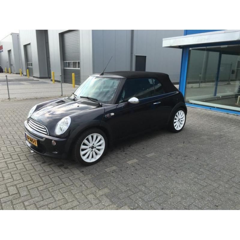 Zeer mooie cabrio met slechts 91000km!!!!!