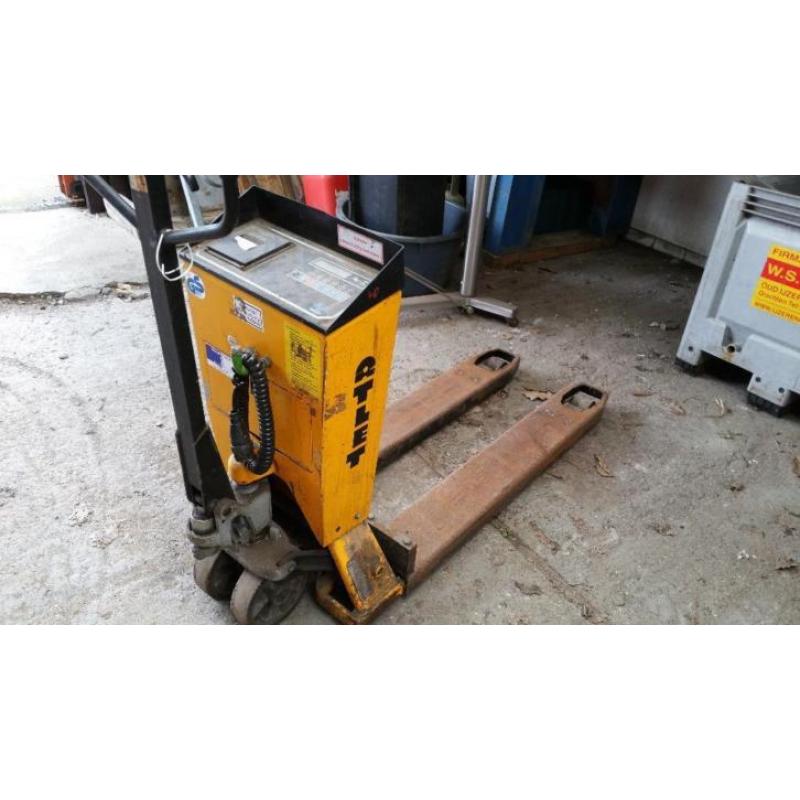 palletkar pallettruck met weegsysteem 900 kg 100 gr. precies